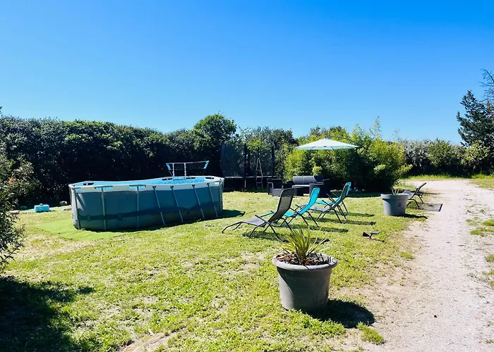 Location T3 Jardin Avec Piscine